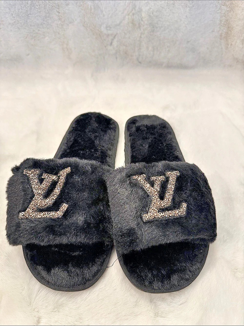 NWOT Black Monogram Faux Fur Slippers